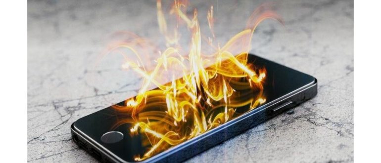 не заряжается телефон андроид что