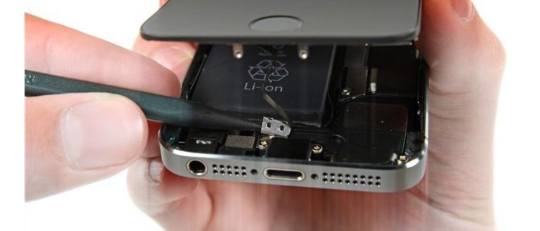 Замена сенсорного стекла и дисплея на iPhone 5S