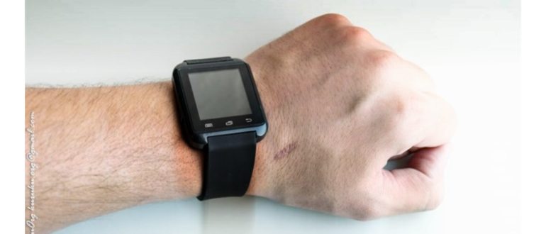 Версия прошивки на Mi Band