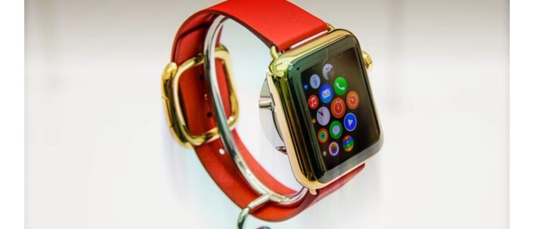 Как управлять Apple Watch без помощи рук