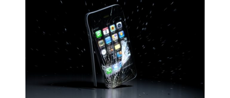 Меняем экран на Apple iPhone 4 своими