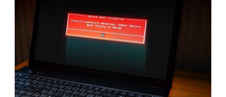 kak otkluchit Secure Boot