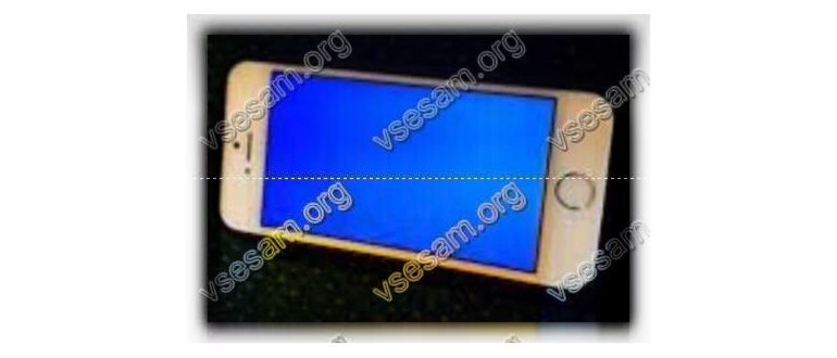 iPhone 5s красный экран и перезагрузка