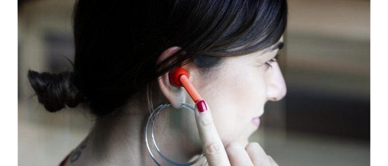 Huawei Freebuds Pro сторона корпуса,