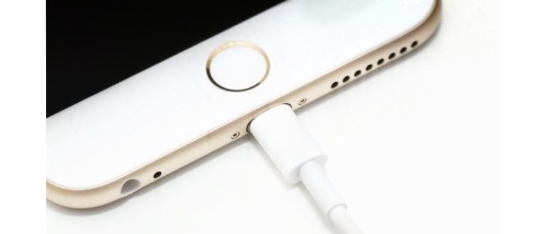 iPhone 6 lightning charging