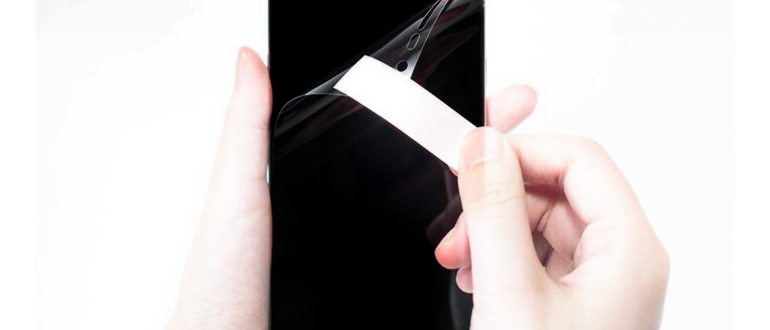 Смартфоны Xiaomi с челкой – полный список