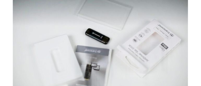 Вставляем sim карту в iPhone - шаг
