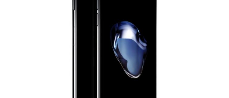 Смартфоны iPhone 7 и iPhone 7 Plus. Архивное