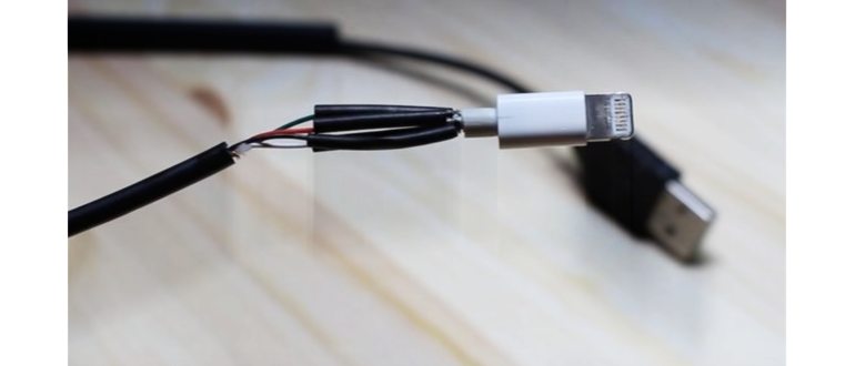 Как сделать ремонт провода iPhone 5 своими