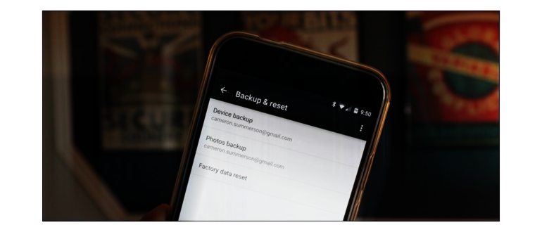 Переход к настройкам аккаунта Google на устройстве